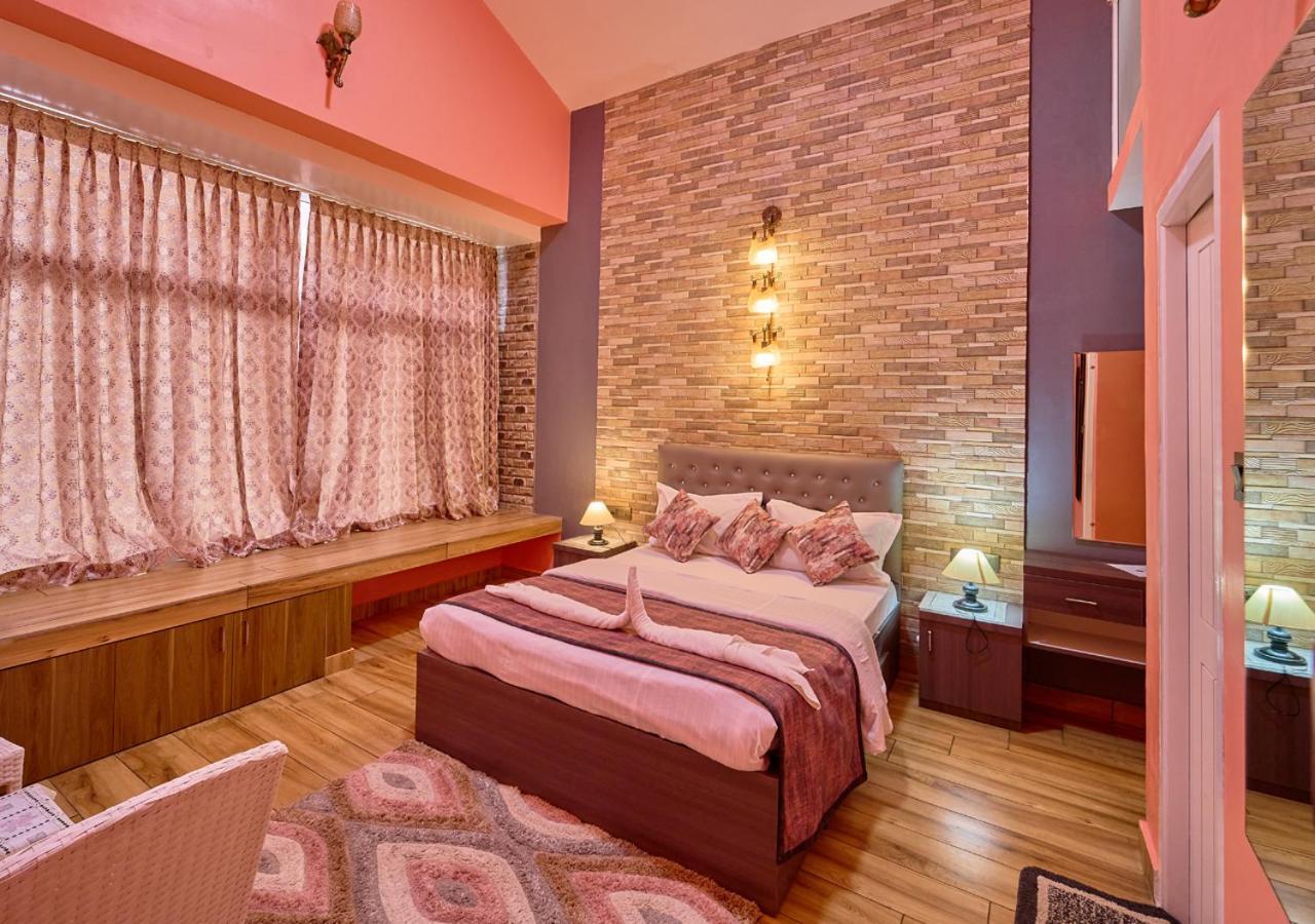 Emys Misty Charm Private Villa Ooty By Voye Homes Bagian luar foto